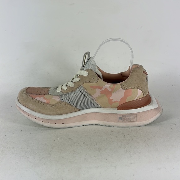 Deckers x Lab pink white waterproof athletic platform running shoes women’s 8 - Picture 6 of 9